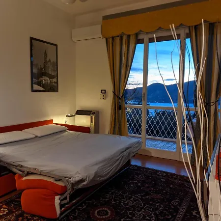 Garda Panoramic House Apartmán
