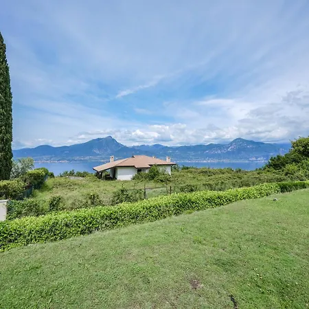 Garda Panoramic House アルビザーノ